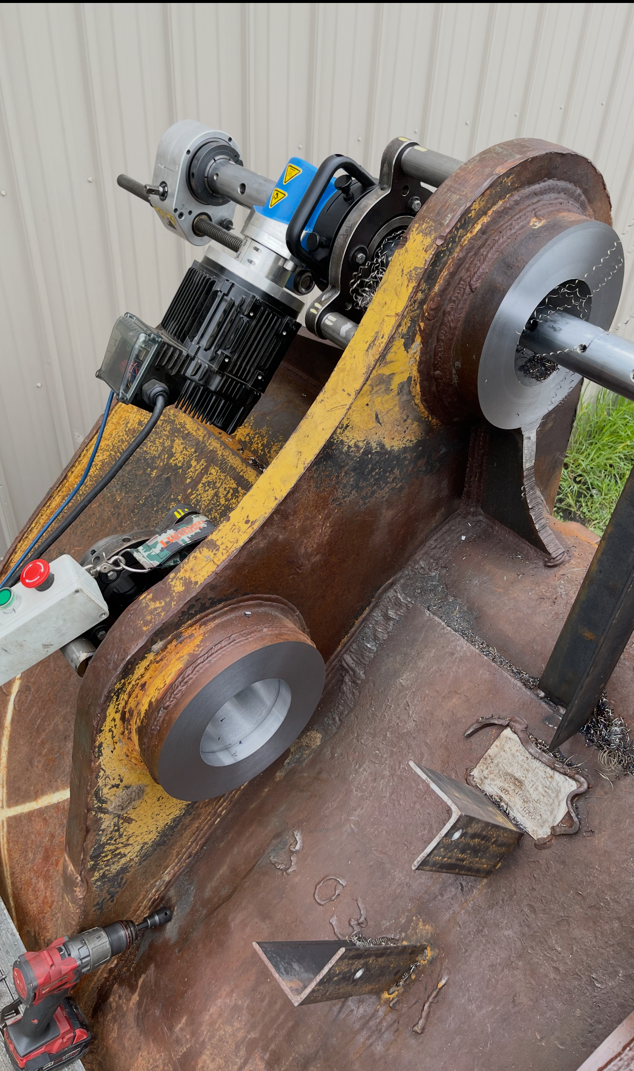 Mobile line boring — The Shop Inc.